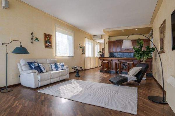 041-Yacht House-Desenzano-52.jpg