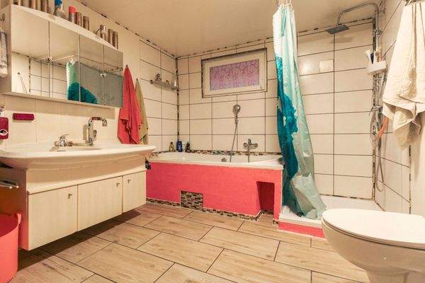 Badezimmer OG Haus 24