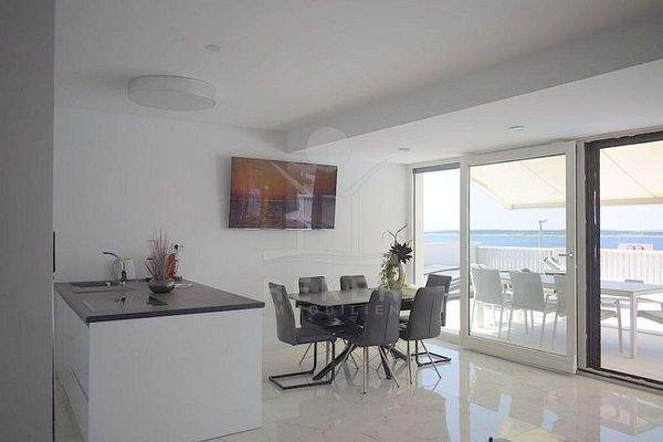 2ed2b7a2-604a-4ddb-a4c4-f29ecc479c59