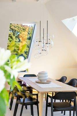 Essen mit Blick ins Grüne