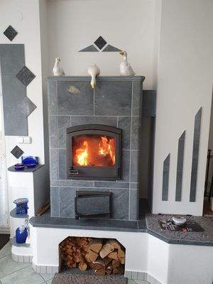 6db5ec12-eadc-47f6-91b5-7a28ce9a1216