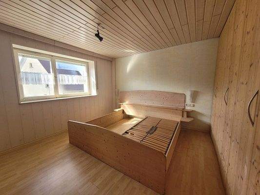 007 Schlafzimmer OG Haus 1