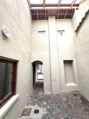 überdachte Terrasse EG Hinterhaus