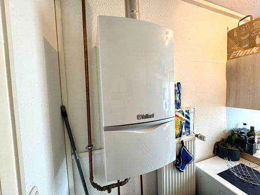 2. OG 3-Zimmer: Gastherme