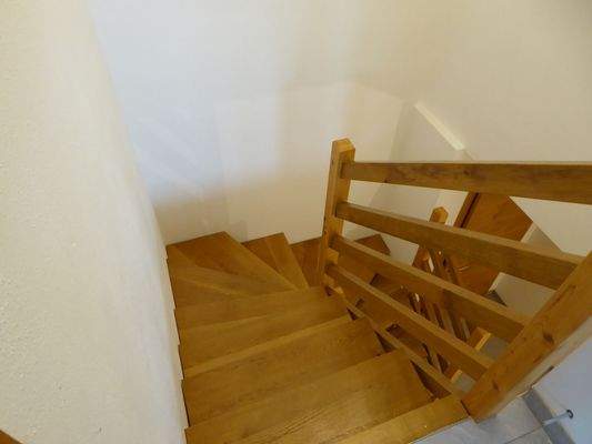 Treppenaufgang ins DG