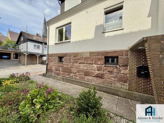 Vorgarten & Hauseingang