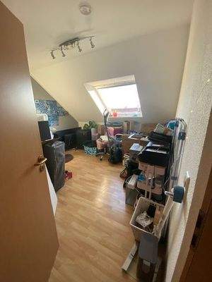 Kinder-/Arbeits-/Gästezimmer 2