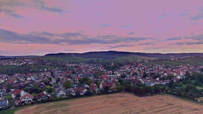 Sicht auf Haus und Lage