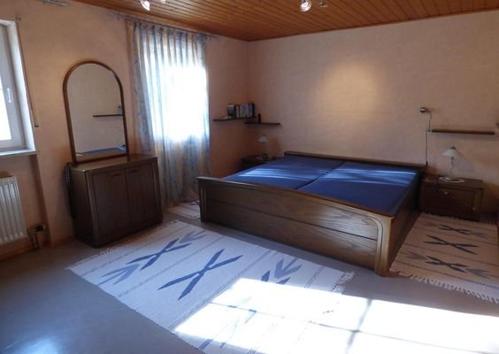 Schlafzimmer 2. OG