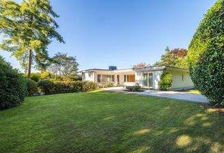 Blick aus dem Garten