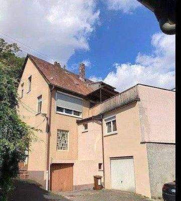 Einfamilienhaus in Zell mit viel Platz