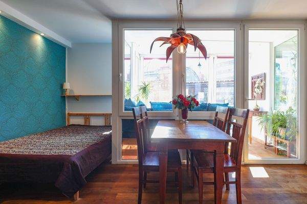 Wohnzimmer mit Essplatz