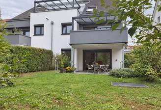 Hausansicht Garten