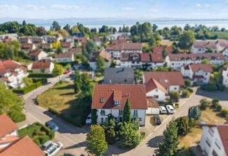 Haus mit Umgebungsbebauung