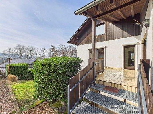 Familienfreundliches Zweifamilienhaus in Lebach