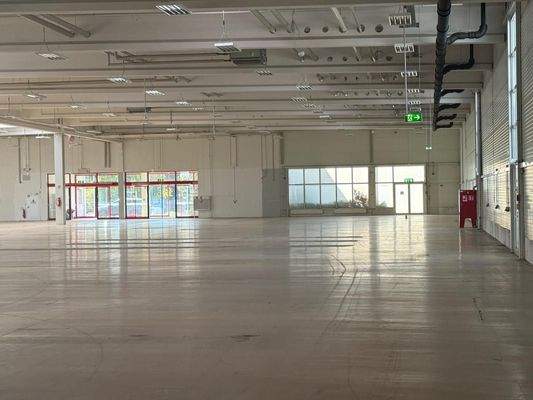 Verkaufsfläche - nicht abgetrennt