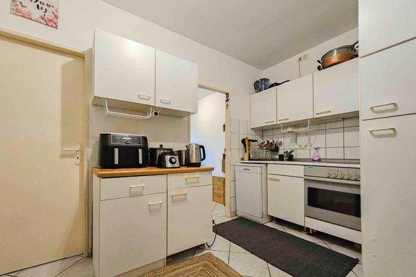 Flur mit Küchenzeile