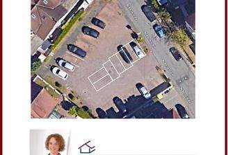 Parkplatz- Fläche zu verkaufen