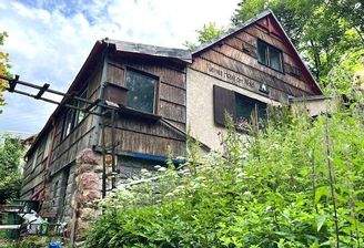 Außensicht Wohnhaus.jpg