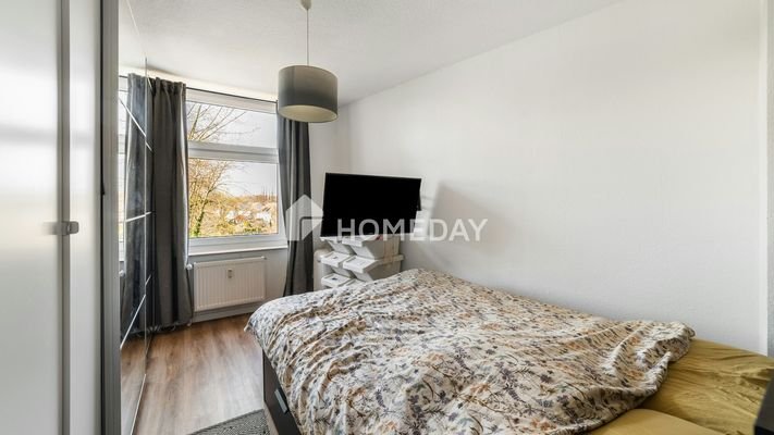 Schlafzimmer 1