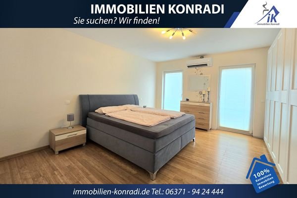 Schlafzimmer OG