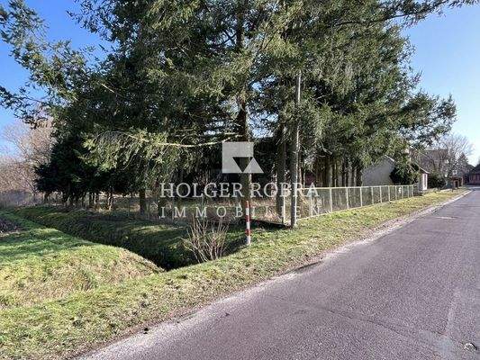 Blick auf Grundstück