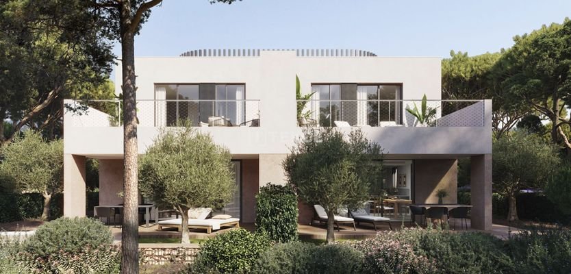 Luxury Villas Near the Beach in Tarragona