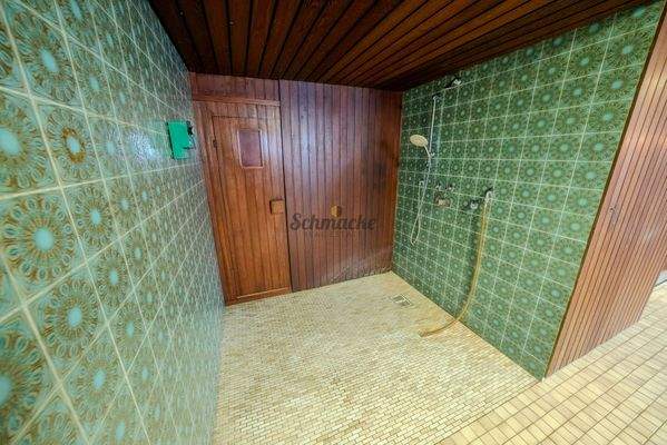 Sauna / Dusche KG