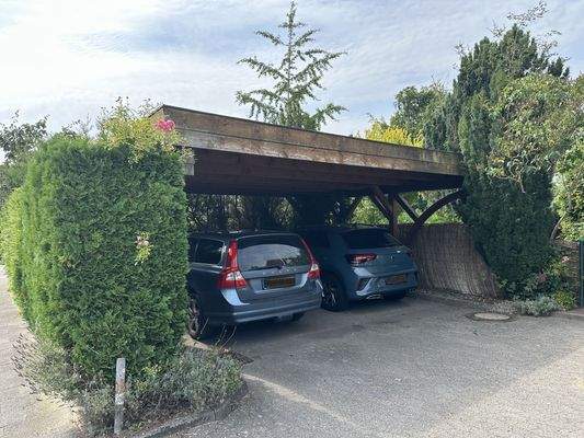 Carport - Stellplatz.JPG