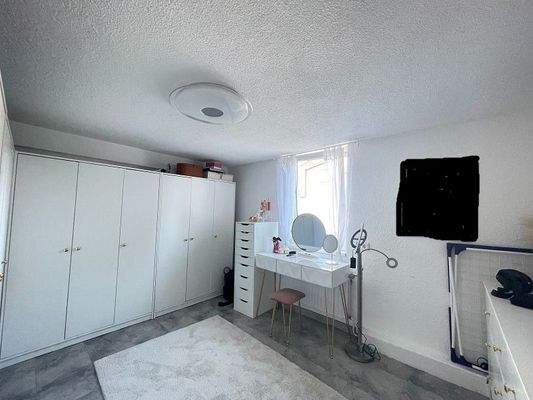 Wohnung 2 Ankleidezimmer