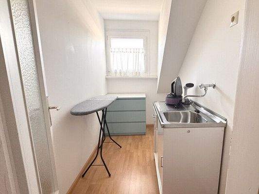 Kleiner Küche im DG