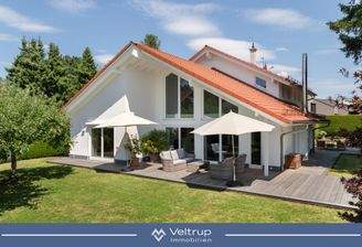 Außenansicht Westen - Banner Portale