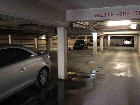 Düsseldorf Garage, Düsseldorf Stellplatz