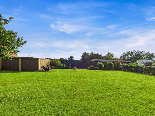 CAM03784G0-PR0076-STILL029