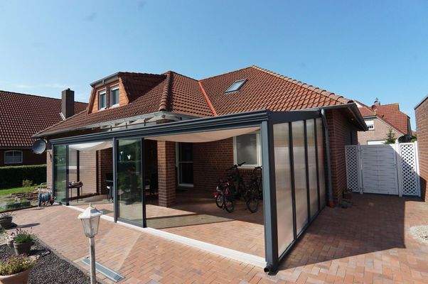 überdachte Terrasse.jpg