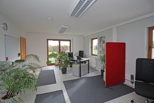 Büro 4