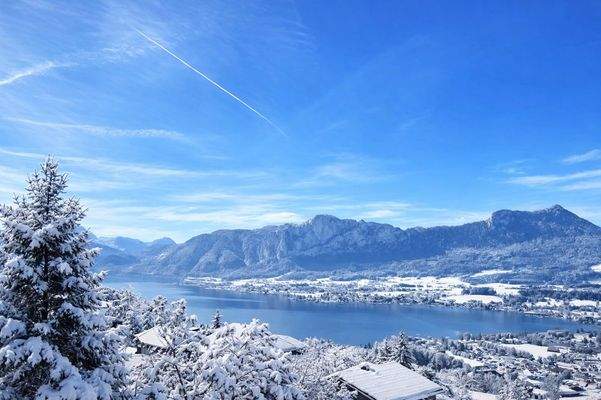 Traumhafter See- und Bergblick