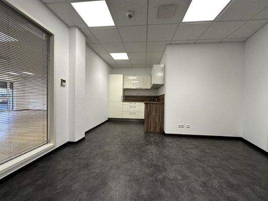 Personalraum inkl. Küche