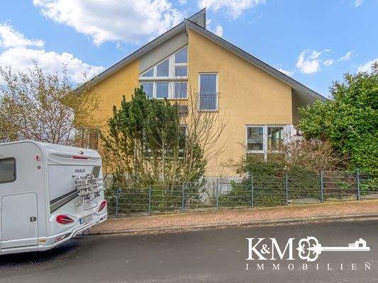 Seitliche Hausansicht