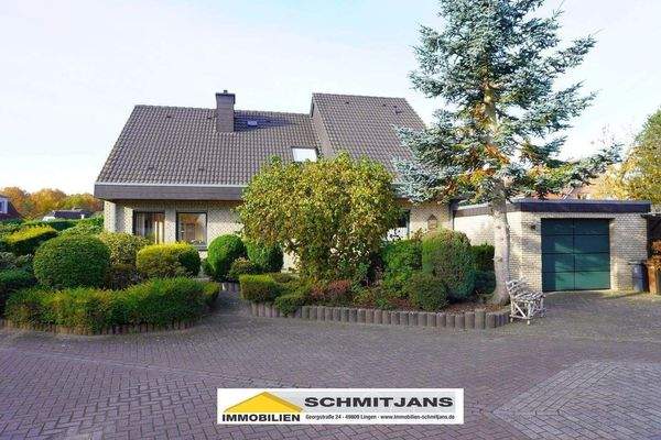 Außenansicht vorne West