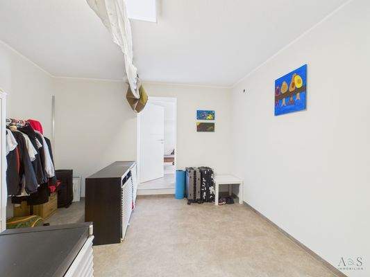 Flur-Ankleide-Wohnen-OG