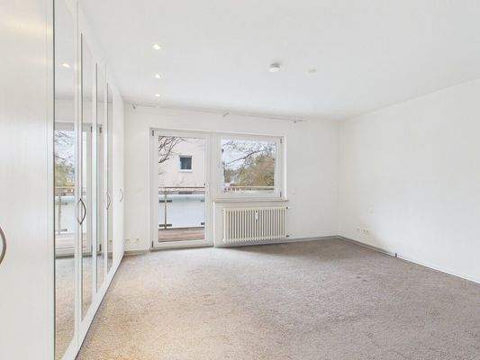 Geräumiges Schlafzimmer