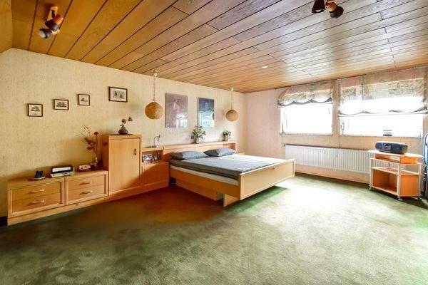 Schlafzimmer Dachgeschoss (ausgebaute Nutzfläche)