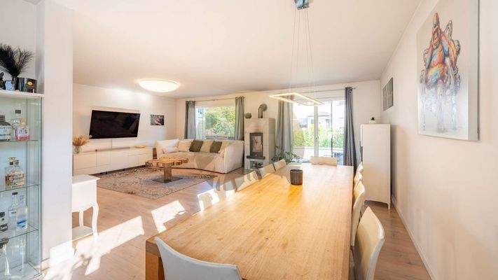 haus-rheinstetten-neuburgweier-wohnbereich-wolf-immobilien