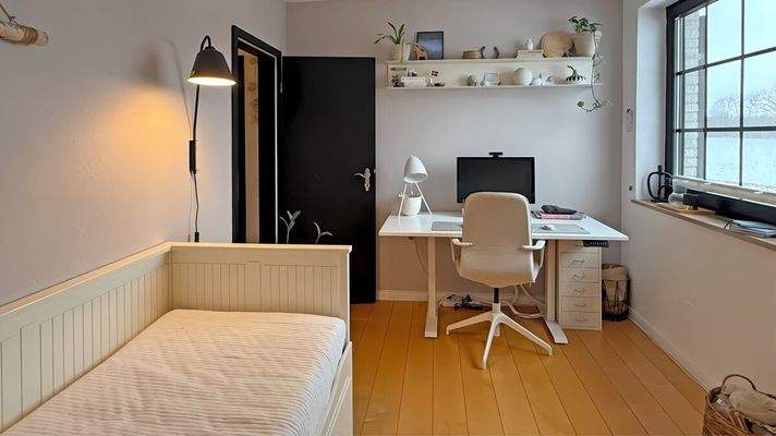 Zimmer 2 (Dachgeschoss)