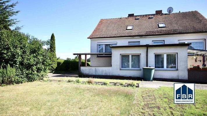 Rückwärtige Ansicht