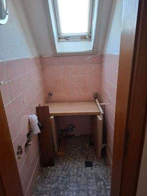 Gäste-WC, bisher Abstellkammer