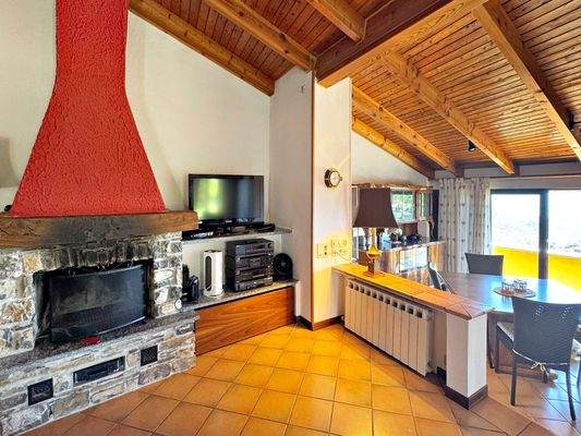 DM1021_06 TERRA ITALIA IMMOBILIEN_REAL ESTATE_FOR 