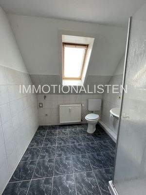Dachgeschosswohnung Badezimmer
