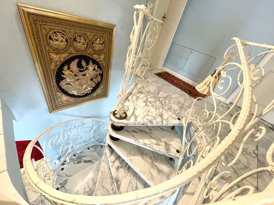 EG:OG Wendeltreppe.jpg